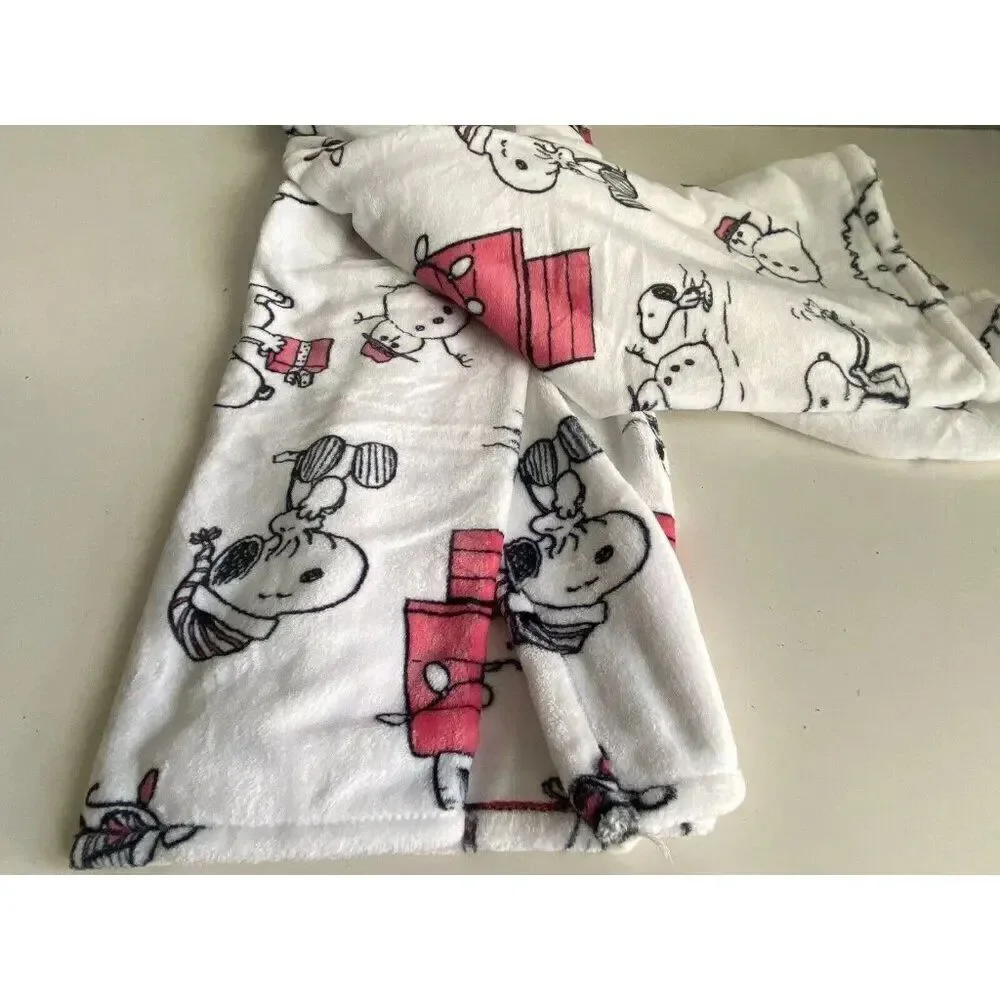 Peanuts Snoopy Pink Winter Holiday Throw‎ Blanket Christmas Snowman 50 x 70” NEW